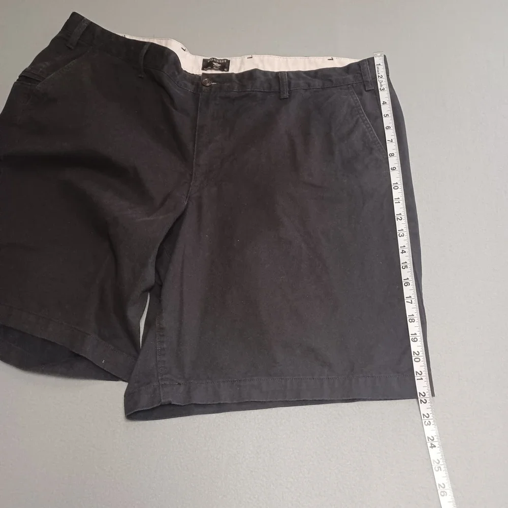 Dockers Chino Shorts Mens 48 Black 5 Pocket Flat Front Casual Cotton Twill